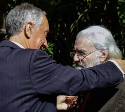 Morreu o pai da cantora Eugénia Melo e Castro, o poeta E.M. Melo e Castro