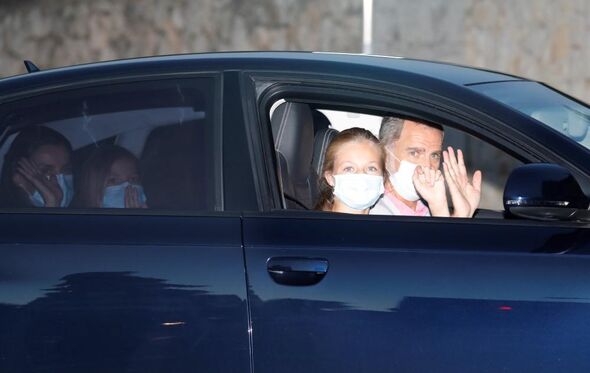 Letizia, Sofia, Felipe e a princesa Leonor