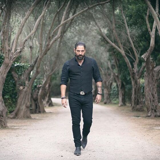 Nuno Lopes, White Lines