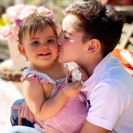 Os filhos de Kátia Aveiro, Dinis e Valentina