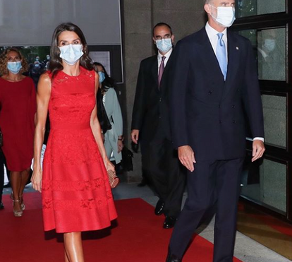 Letizia e Felipe VI inauguram temporada do Teatro Real de Madrid