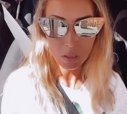 Laura Figueiredo reclama dos condutores enquanto conduz a publicar vídeos