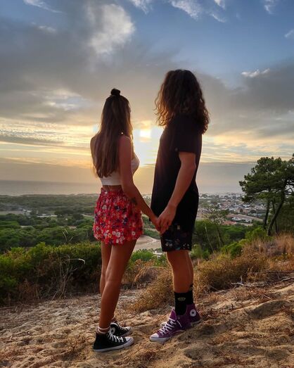 Carolina Loureiro e Vitor Kley 