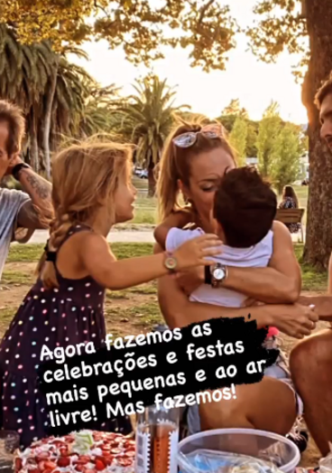 Joana Amaral Dias com os filhos