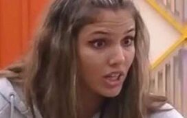 Mais cenas de violência no 'BB'. Carina dá pontapé em cadeira e faz ameças: "Vou-te partir a boca"