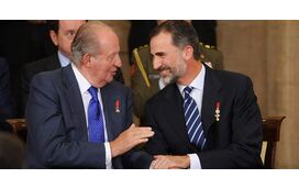 "Não vale a pena continuar a procurar casa… cá não ficas!" Felipe VI implacável com Juan Carlos