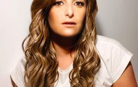 Maria Botelho Moniz recorda homem que a perseguiu e ameaçou... e que nunca foi apanhado