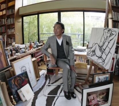 Estilista japonês Kenzo morre, vítima de covid-19