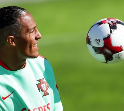 Futebolista Bruno Alves está infetado com Covid-19