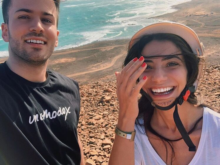 Carolina Carvalho e David Carreira