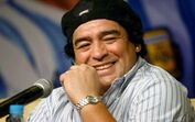 Famosos lamentam a morte de Maradona 