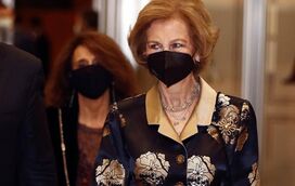 Em plena polémica, Sofia regressa sorridente aos compromissos oficiais