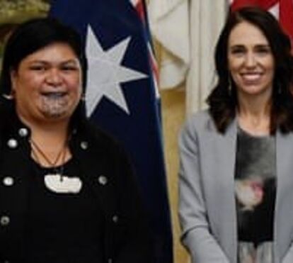 Conheça Nanaia Mahuta, a ministra da Nova Zelândia que tem uma tatuagem na cara