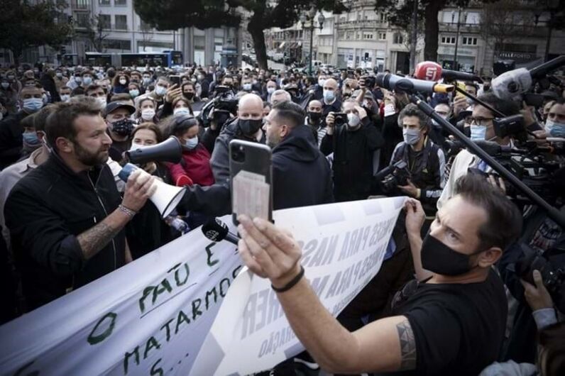 Ljubomir Stanisic, Manifestação Porto