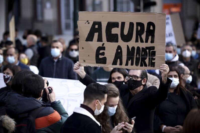Ljubomir Stanisic, Manifestação Porto