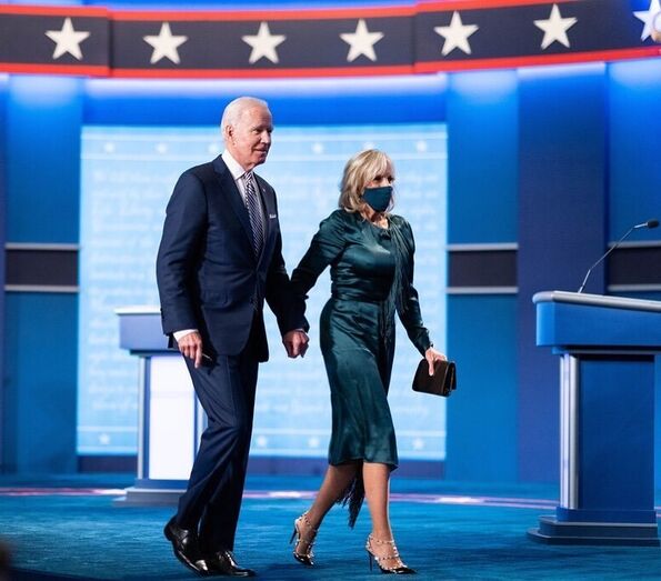 Melania Trump marcou quatro anos na Casa Branca com sua elegância, agora enfrenta a possível nova primeira-dama, Jill Biden, de 69 anos