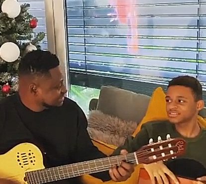 Matias Damásio comove fãs com vídeo do filho: 'A cura do autismo é o amor'