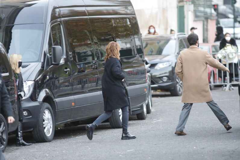 Cristina Ferreira no velório de Sara Carreira