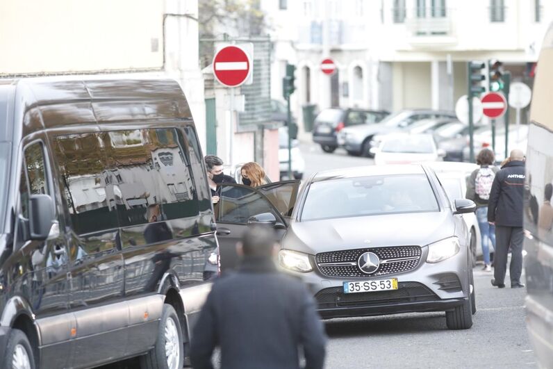 Cristina Ferreira no velório de Sara Carreira