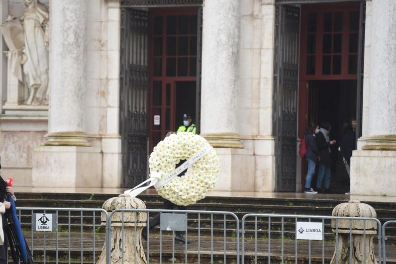 Funeral Sara Carreira