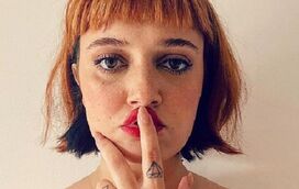 Carolina Deslandes fala de atração por amigo famoso... e como resistiram a avançar 