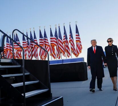 Últimos momentos de Melania Trump como primeira-dama: A sua mudança para Flórida foi uma “operação semi-clandestina” 