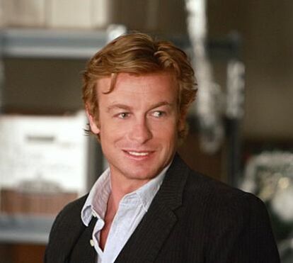 Ator de Mentalista Simon Baker separa-se ao fim de 29 anos de casamento 