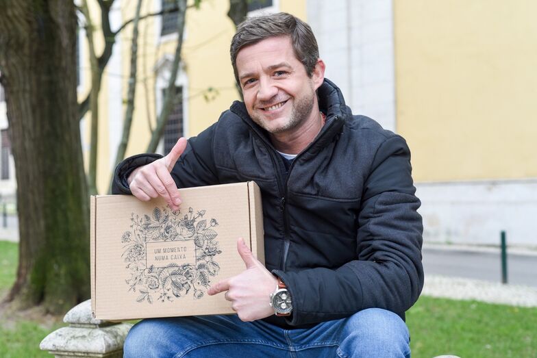 Pedro Granger recebe Um Momento numa Caixa