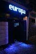 discoteca na rua cor-de-rosa