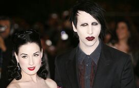 Após acusações de abusos, ex-mulher de Marilyn Manson vem a público defendê-lo