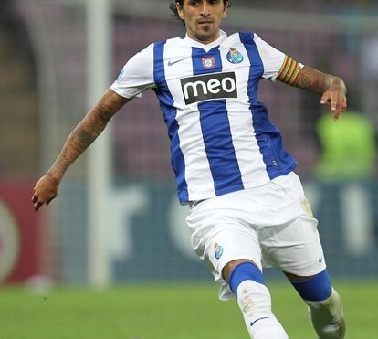 Mentiras, agressões e tentativa de assassinato! 'Ex' de craque do FC Porto obrigada a pagar indemnização milionária 