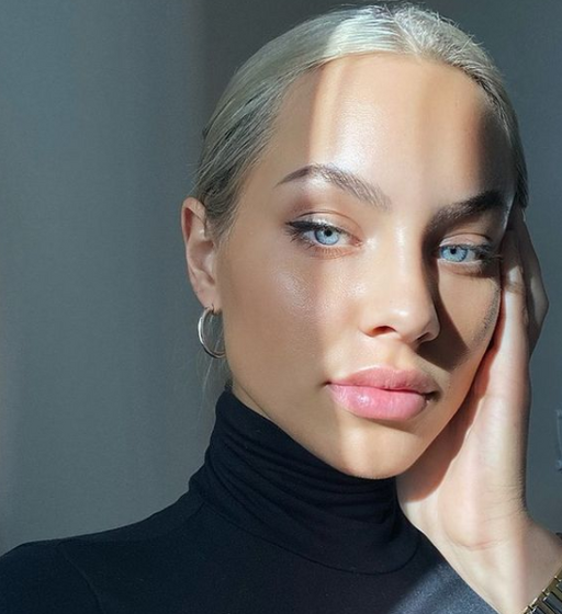 Kasia Lenhardt