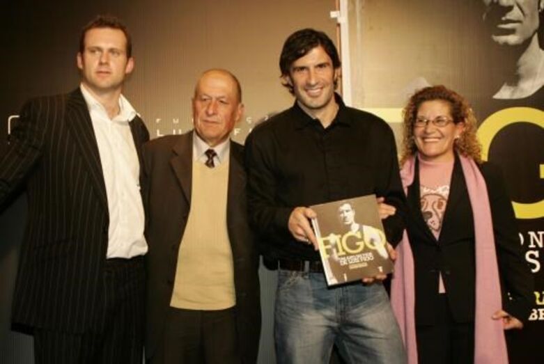 Luís Figo com os pais
