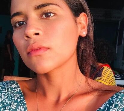Surfista de 22 anos que sonhava ir aos Jogos Olímpicos morre atingida por raio quando surfava