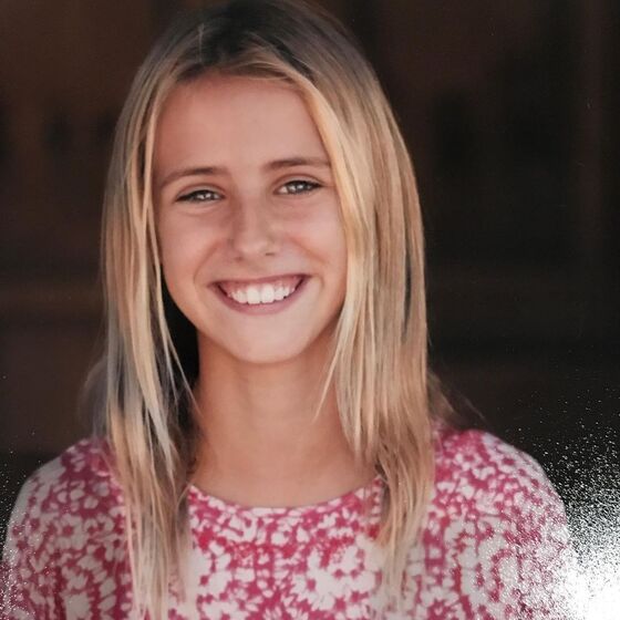 Filha de Anna Westerlund e Pedro Lima, Mia