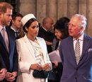 Príncipe Carlos, príncipe Harry, Meghan Markle