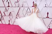 Laura Dern em Oscar de la Renta