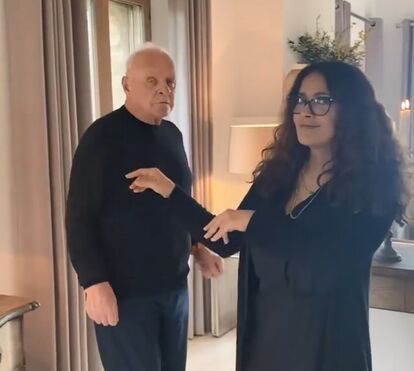 Vídeo de Anthony Hopkins a celebrar o Óscar com Salma Hayek torna-se viral
