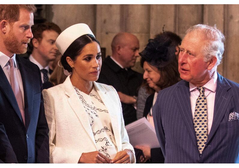 Príncipe Carlos, príncipe Harry, Meghan Markle