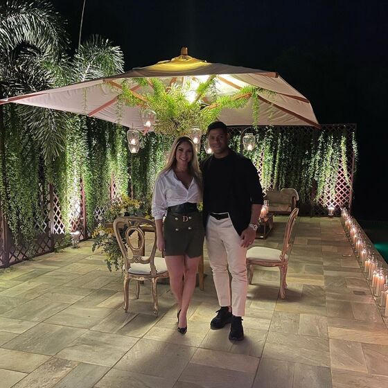 Hulk, Camila Ângelo