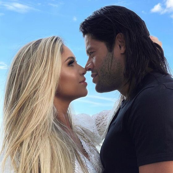 Hulk, Camila Ângelo