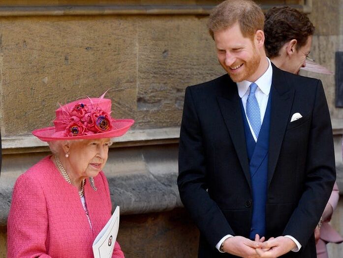 Rainha Isabel II, príncipe Harry