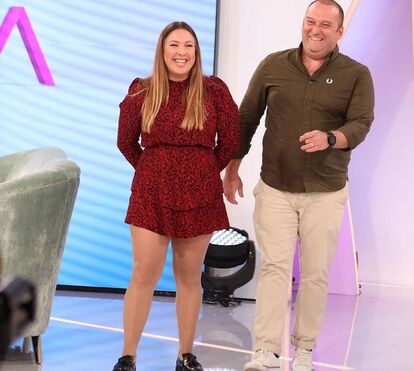'Coitada da criança'! Joana Madeira dança com bebé ao colo e os fãs entram em delírio 