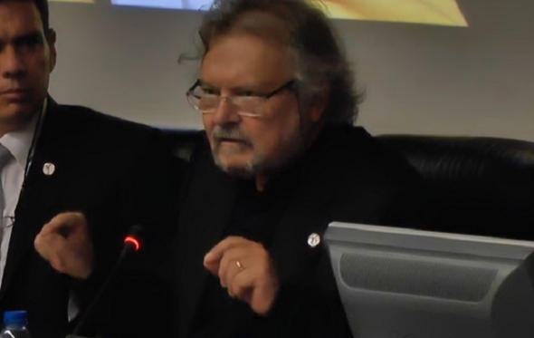 Psicanalista Frederico Pereira