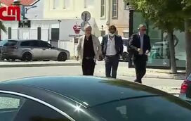 Luís Filipe Vieira festeja aniversário com Jorge Jesus, Rui Costa, Rui Pedro Braz e o 'rei dos frangos'