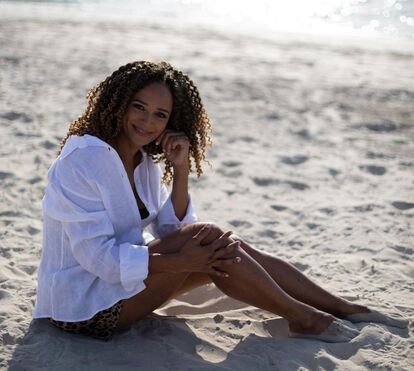 De biquíni e com pranchas de surf, Isabel dos Santos mostra férias e deixa muitos surpreendidos e de boca aberta
