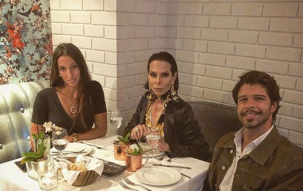  José Castelo Branco com o filho, Guilherme, e a nora, Elsa