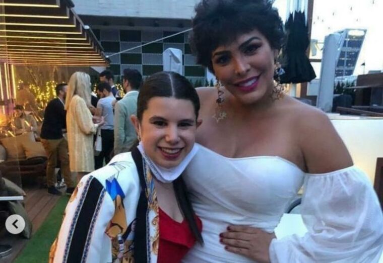 Carla Vigo, Amor Romeira