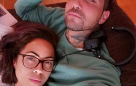Namorado de Débora Monteiro reage após ser acusado de ser sustentado pela atriz 