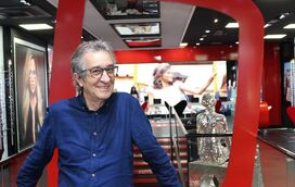 Orfão de mãe e distante do pai, a infância traumática de Carlos Areia: "Puseram-nos, todos nus, a limpar o túnel"